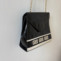 Patent purse