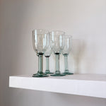 Wine glass set