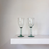 Wine glass set
