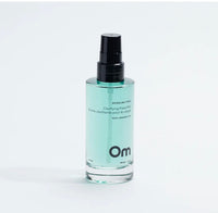 Om Organics- spirulina tonic clarifying face mist (full size)